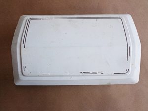 1977 Ford Thunderbird headlight door