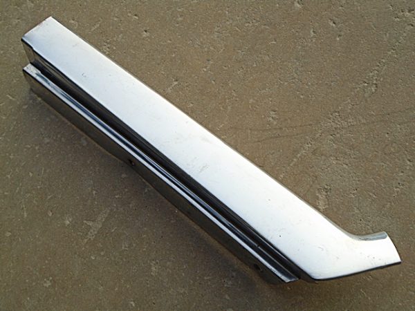 1961 Ford Sunliner convertible windshield molding