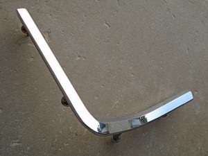 1967 Buick LeSabre fender molding trim