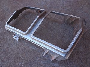 1975 Oldsmobile Cutlass tail light bezel