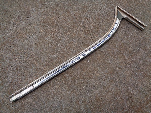 1976 Ford Elite landau vinyl top molding