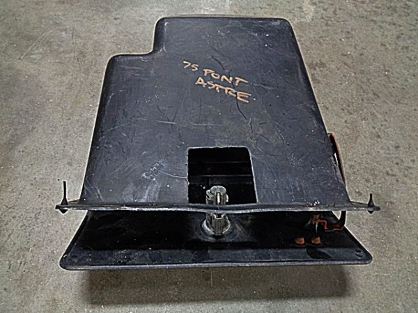 1976 Pontiac Astre glove box