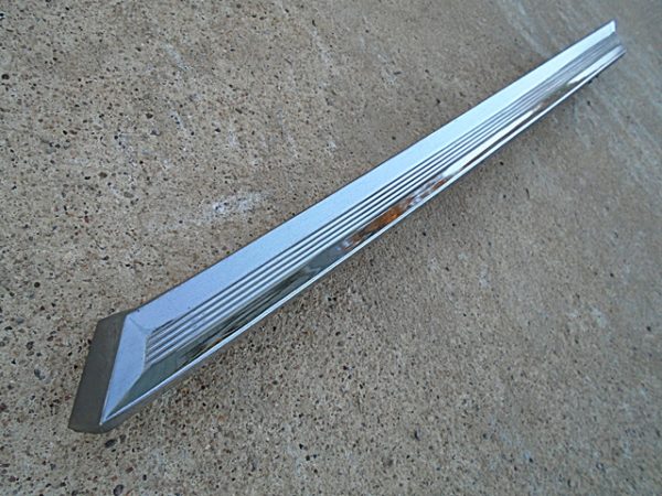 1965 Ford Fairlane 500 sail panel molding