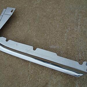 1966 Ford Thunderbird front bumper filler