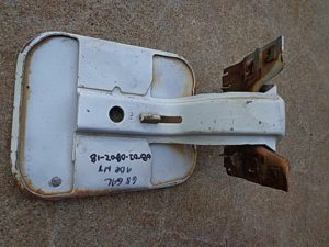 1968 Ford Galaxie gas door