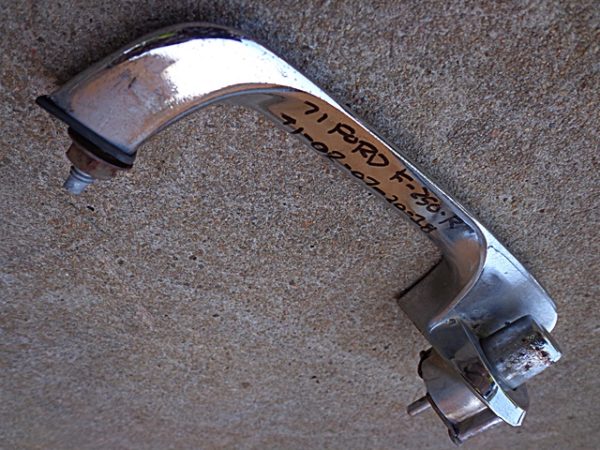 1971 Ford F250 pickup exterior door handle