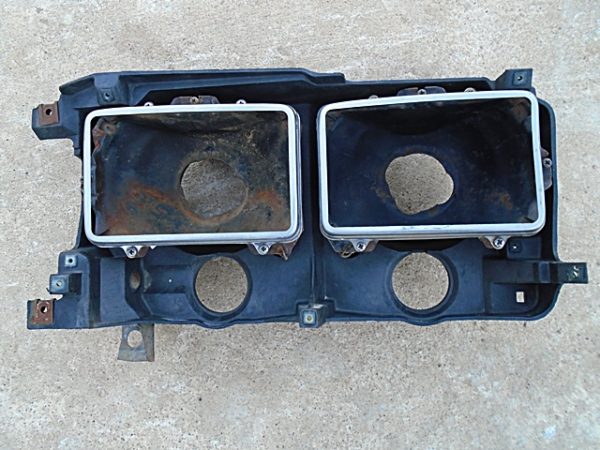 1979 Ford Fairmont headlight bucket