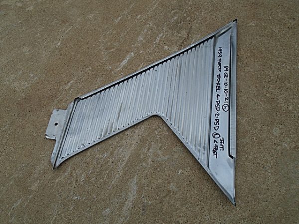 1959 Ford Edsel sail panel molding