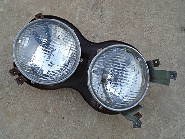 1967 Ford Galaxie headlight assembly