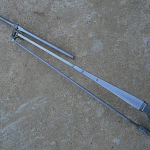 1970 Chevrolet Impala windshield wiper arm