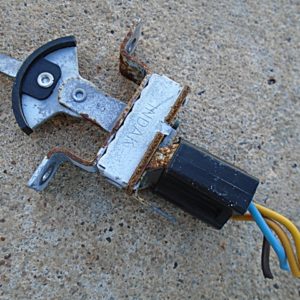 1973 Oldsmobile Delta 88 heater fan switch