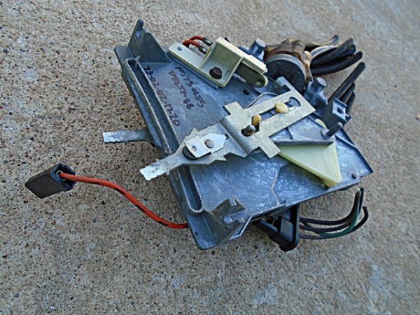 1973 Oldsmobile heater control switch assembly