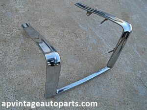 1975 1976 Mercury Grand Marquis LH rear quarter extension trim