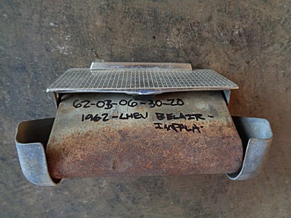 1962 Chevrolet Impala dash ash tray