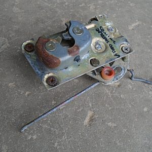 1964 Ford Fairlane door latch