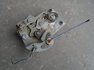 1964 Ford Fairlane door latch assembly