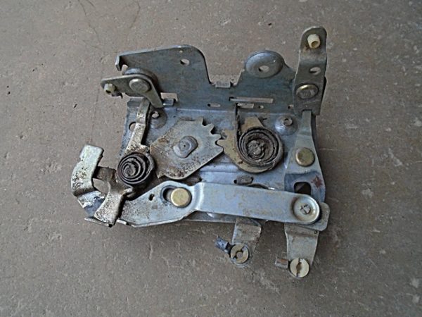 1965 Ford Galaxie door latch assembly