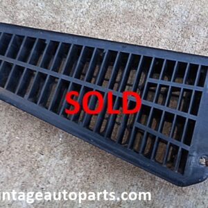 1969 GM Chevrolet Impala door jamb vent