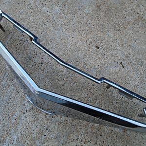 1959 Chevrolet Impala trunk lid emblem trim molding