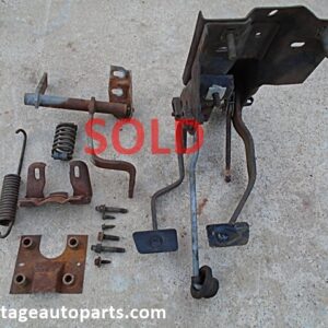 Ford Maverick original clutch pedals and parts