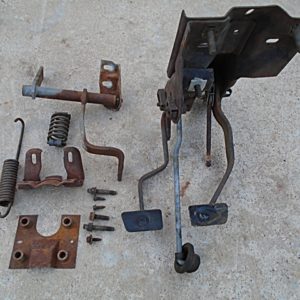 Ford Maverick clutch pedals 74