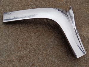 1961 1963 Ford Thunderbird windshield molding