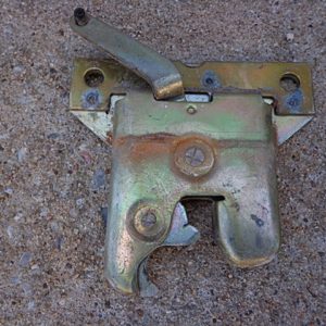 1964 Ford Galaxie trunk latch