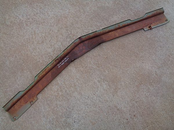 1971 Ford Torino front bumper filler