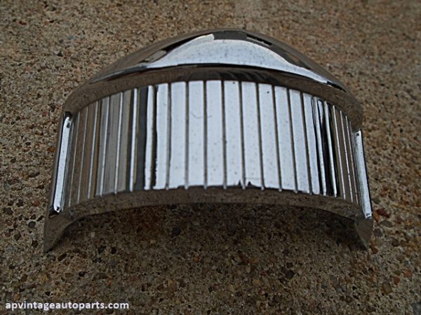 1959 Mercury quarter fin molding