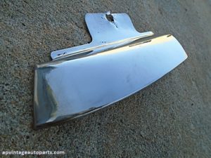 1961 Ford Fairlane trim molding