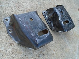 1969 Mercury Monterey 390 motor mount frame stands