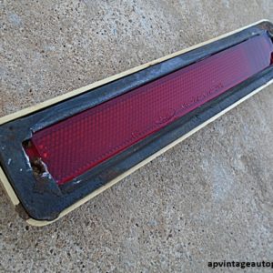 1973-1976 Ford Thunderbird rear side marker light