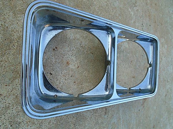 1976 Chevrolet Impala headlight bezel