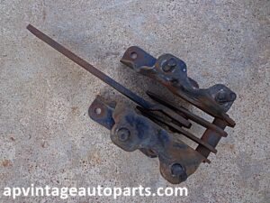 1961 1963 Ford Thunderbird power brake booster bracket