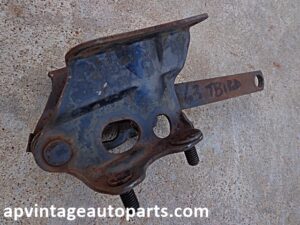1963 Ford Thunderbird power brake booster mounting bracket linkage