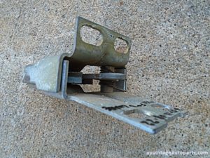 1961 Ford Galaxie trunk latch release