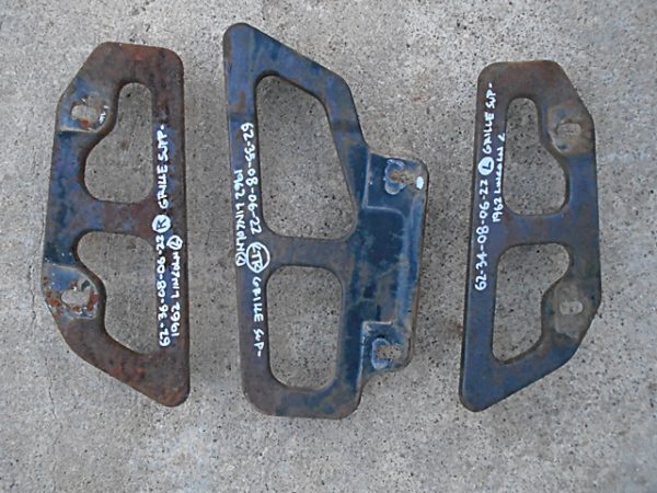 1962 Lincoln Continental grille support brackets