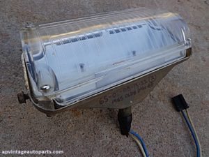 1965 Oldsmobile 98 88 turn signal lamp light RH