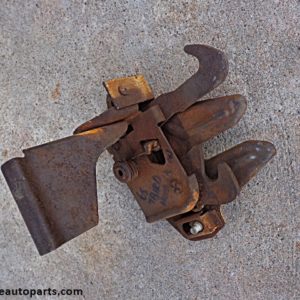 1968 Ford Thunderbird hood latch