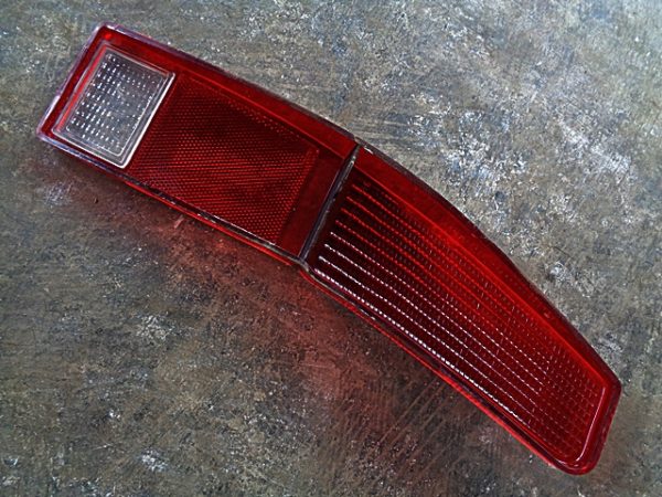 1972 1975 Ford Ranchero tail light