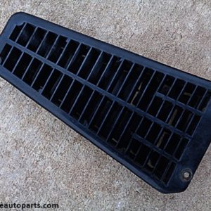 1973 Chevrolet Impala door jamb vent