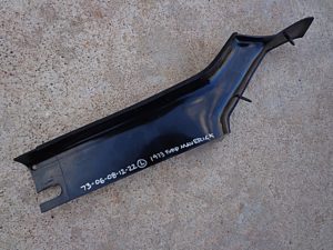 1973 Ford Maverick Grabber rear package tray molding