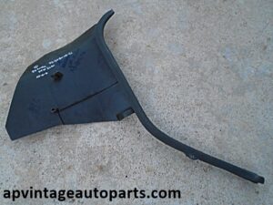 1973 Oldsmobile Delta 88 RH kick panel