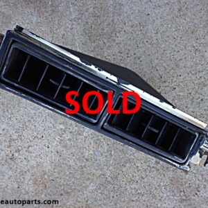 1969 1970 Chevrolet Impala Caprice center AC vent