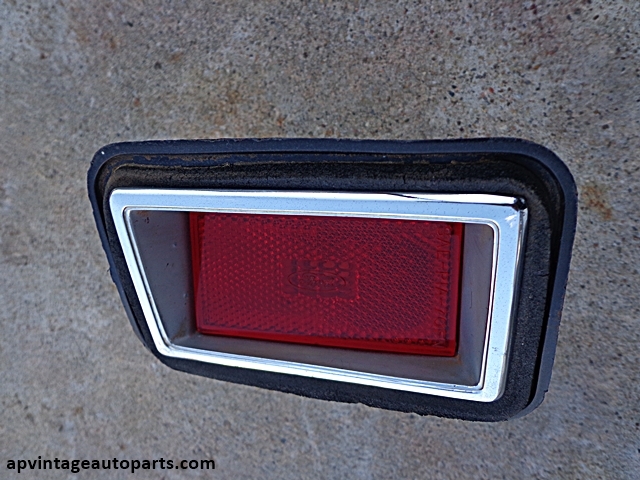 1970 Ford Torino GT Side Marker Light Assembly RH – AP Vintage