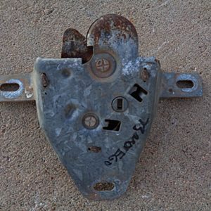 1973 Mercury Montego trunk latch