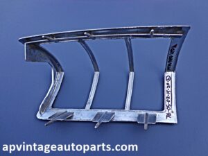 1976 Ford LTD tail light bezel
