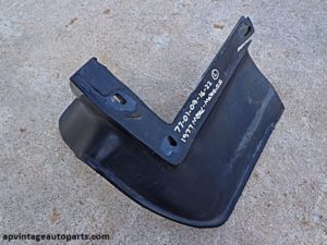 1977 Mercury Marquis rear bumper filler