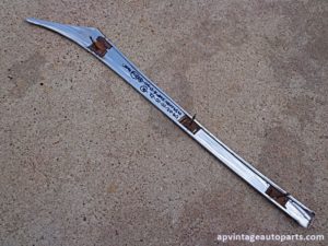 1959 Chevrolet Impala rear glass molding trim