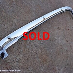 1964 Ford Falcon convertible RH boot snap molding